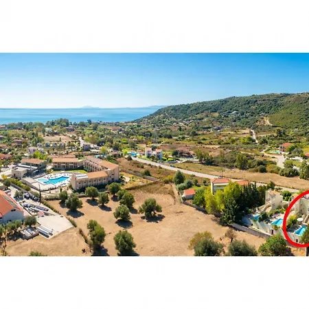 Ismini Villa *