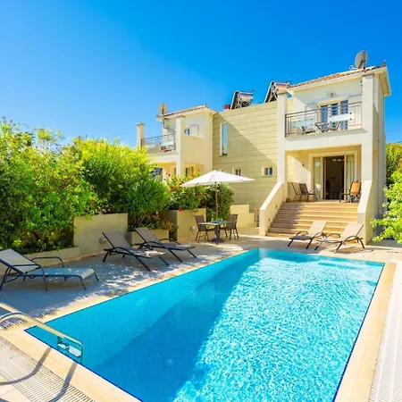 Ismini Villa